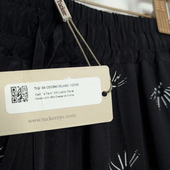 Tucker NYC Camilla Pant Silhouette Floral Woodcut in Silk Crepe de Chine Black - Picture 5 of 9